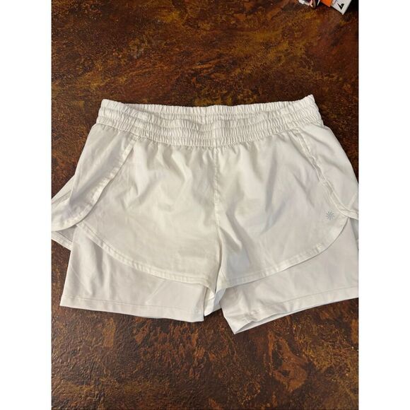Athleta Pants - Athleta Racer Run 2-in-1 Shorts Size M White Built-In Compression Shorts